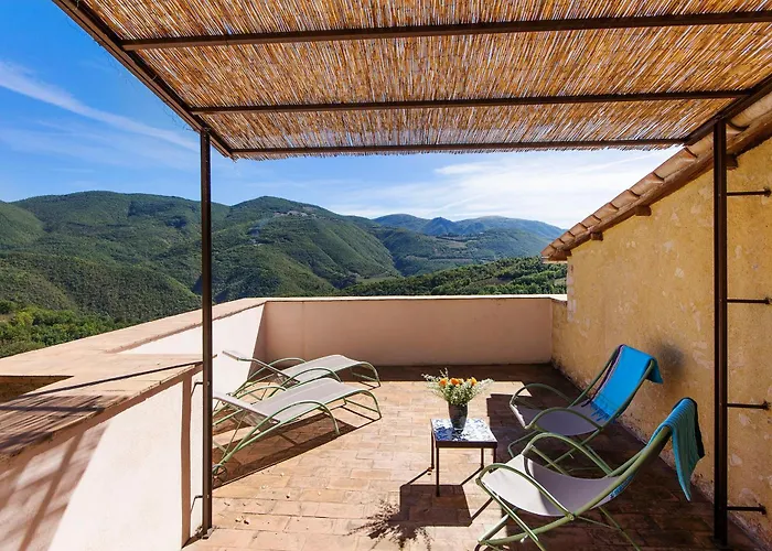 Castello Di Postignano Relais
