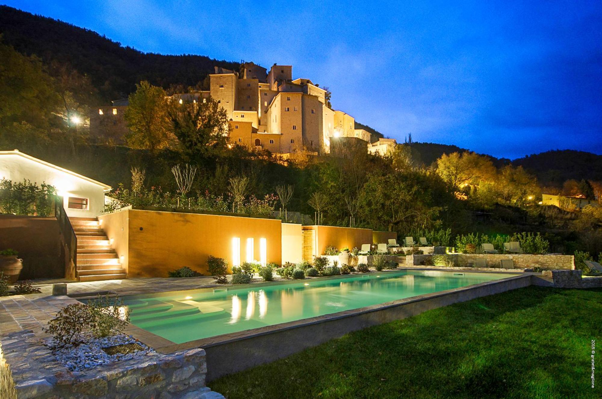 Castello Di Postignano Relais Hotel