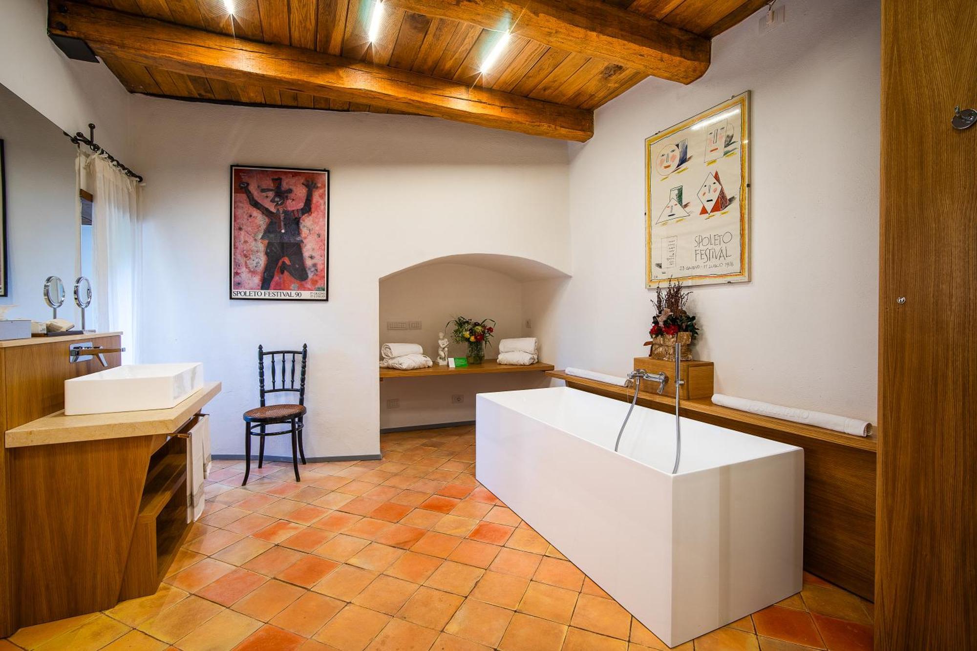 Hotel Castello Di Postignano Relais